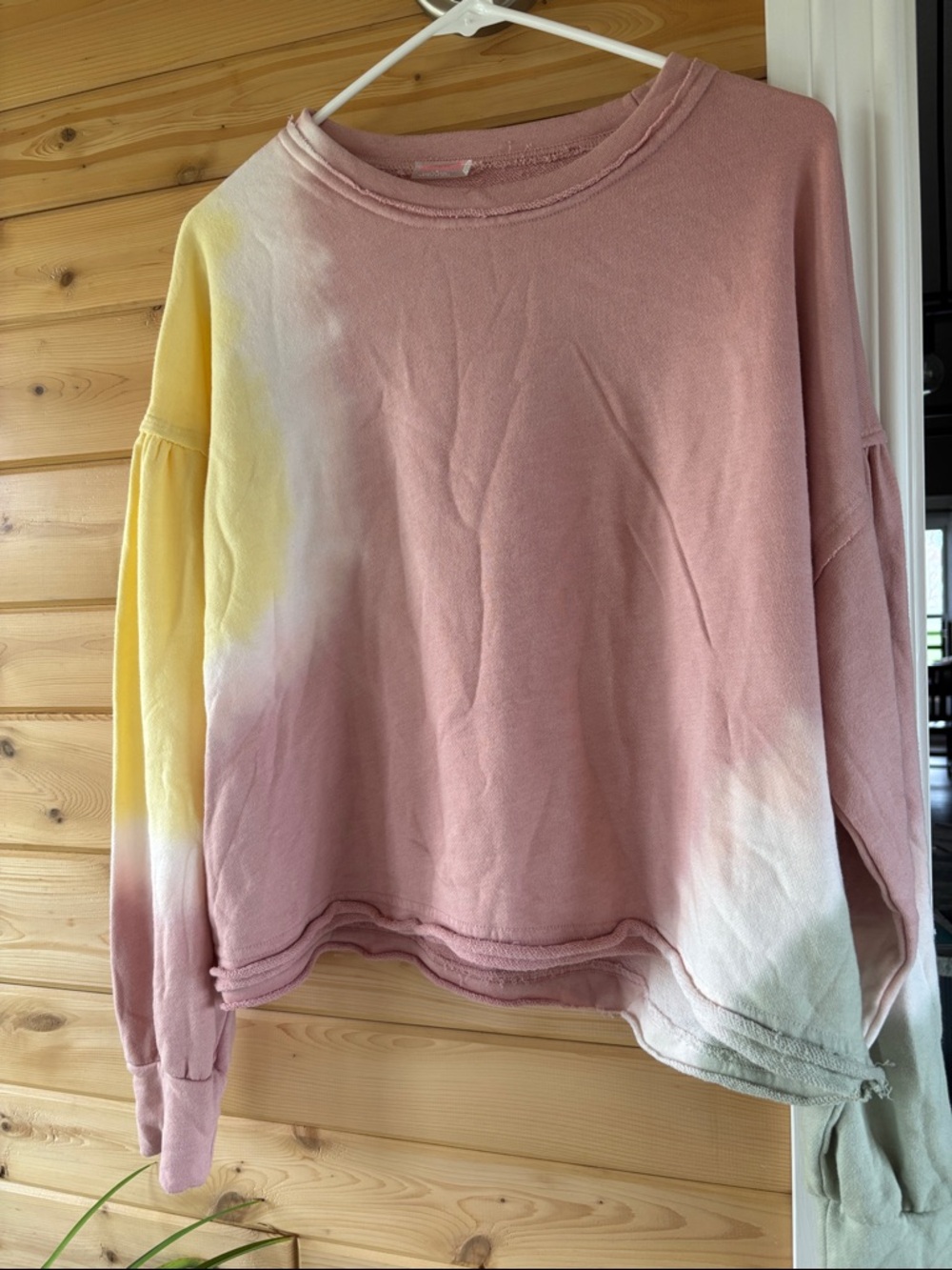Washed Pink Tie-Dye Long-Sleeve Sweatshirt